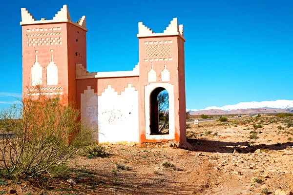 Gate   in todra   and  village — Stock Photo, Image