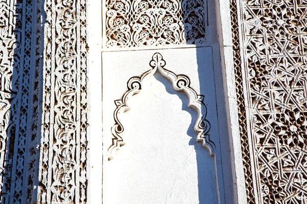 Moroccan old and brick in antique city — Stock Photo, Image