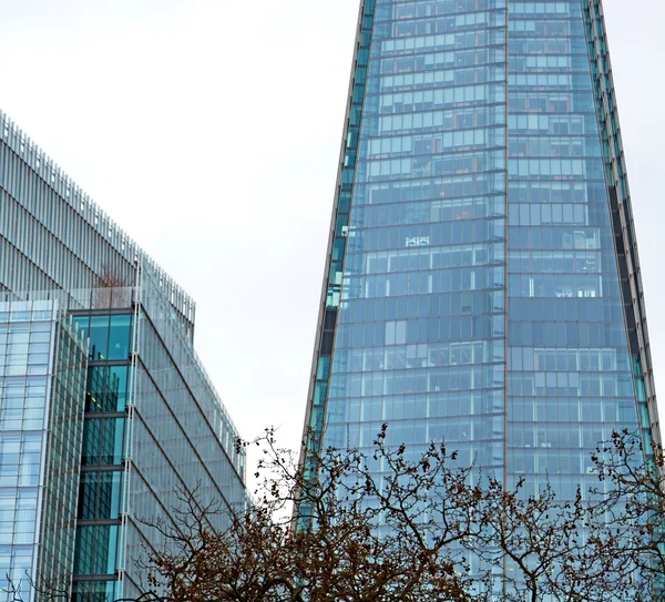ロンドンの超高層ビル街の新しい建物、 — ストック写真