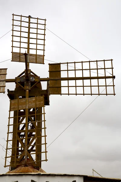 Hole windmills  isle of lanzarote — Stock Photo, Image