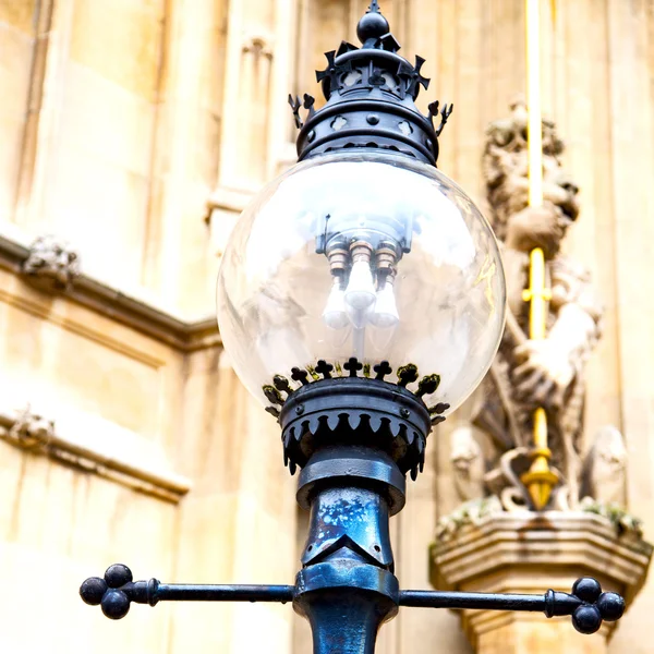 Europa in de muur van Londen lantern en abstract verlichting — Stockfoto