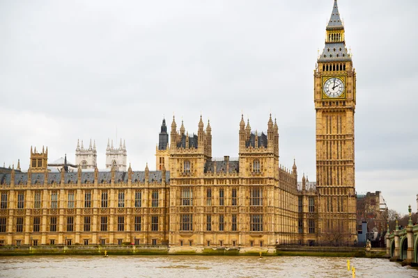 Arquitetura exterio na parede e história da inglaterra — Fotografia de Stock