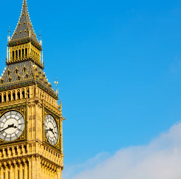 London big ben e construção antiga histórica inglaterra envelhecido cit. — Fotografia de Stock