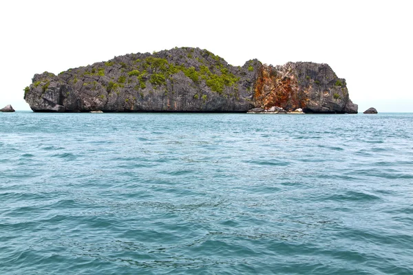 Piedra azul en la bahía de Phangan abstracto de un mar de agua — Foto de Stock