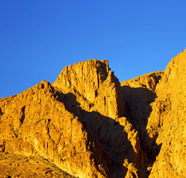 En todra africa marocco l'atlas montagne sèche — Photo