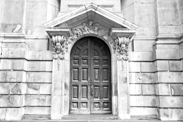 St paul-katedralen i london england gamla konstruktion och religiöst — Stockfoto