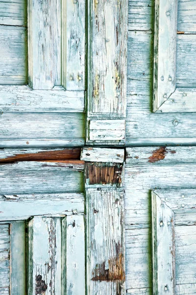 Castronno knock i porta chiusa in legno lombardo italia varese — Foto Stock