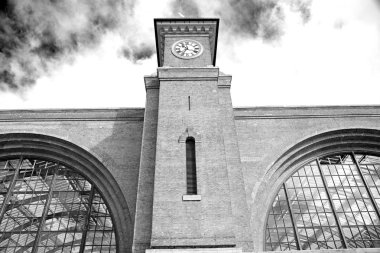 duvar binalar Londra İngiltere'de windows ve tuğla exteri