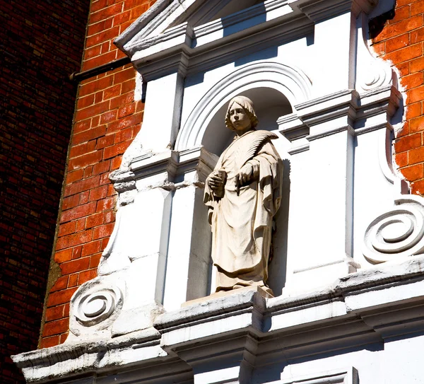 Marble and statue in old city of london england — Stock Photo, Image