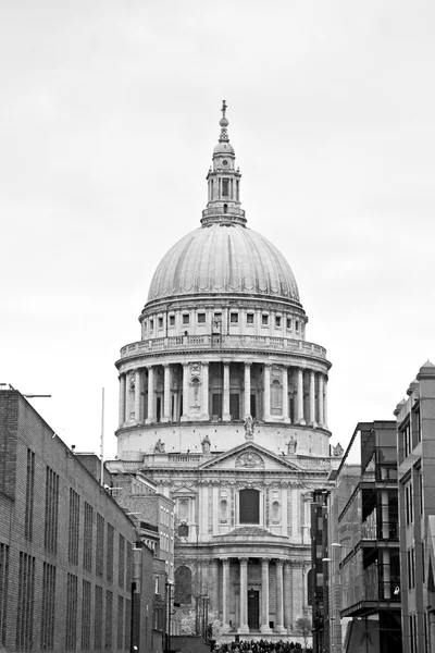 St paul cathedral in london england old construction and religio — Stock Photo, Image