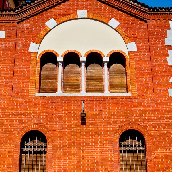 In europe italy milan old architecture and venetian blind wall — Stock Photo, Image