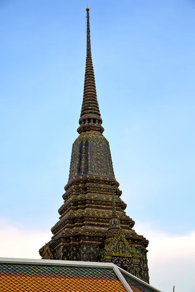 Thailand bangkok im tempel abstraktes kreuz — Stockfoto