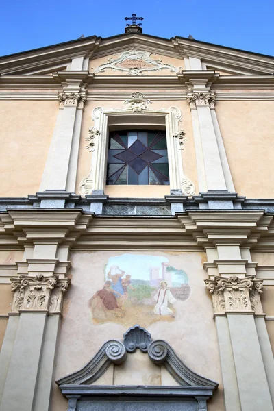 Gül pencere İtalya lombardy somma lombardo eski çini — Stok fotoğraf