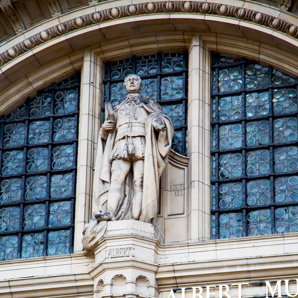 Marble and statue in old city of london england — Stock Photo, Image