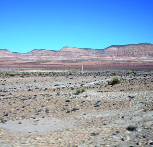 Afrika Fas atlas kuru dağ zemin Hill'de Vadisi — Stok fotoğraf