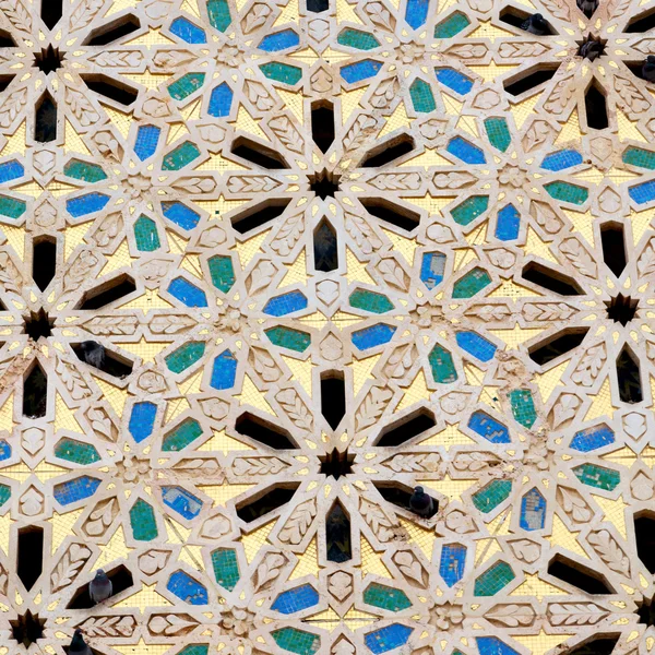 Línea en morocco africa azulejo viejo y piso de cerámica coloreado abst — Foto de Stock