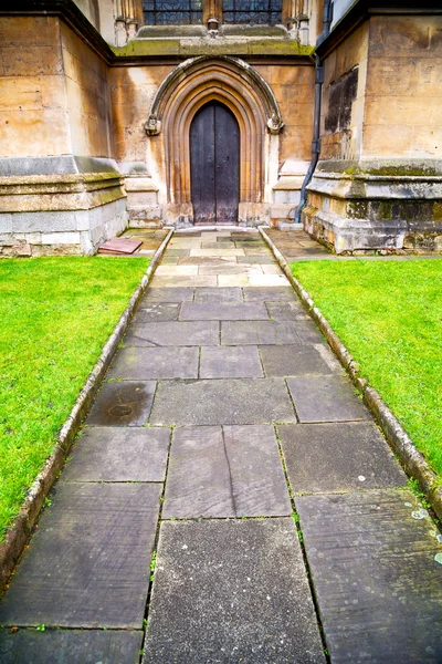 Rosa fönster weinstmister Abbey — Stockfoto