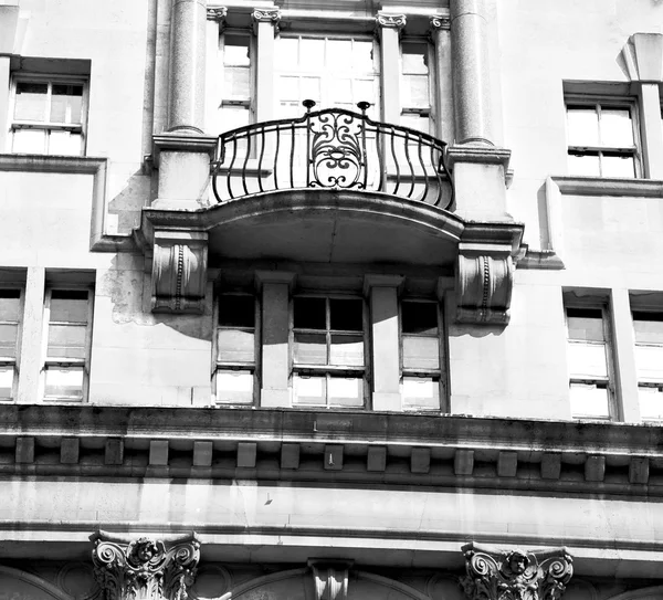 Arquitectura antigua en Inglaterra Londres pared de Europa y la historia —  Fotos de Stock