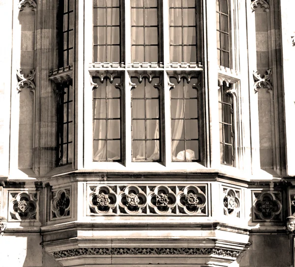 Oude in Londen historische Parlement glazen venster structu — Stockfoto