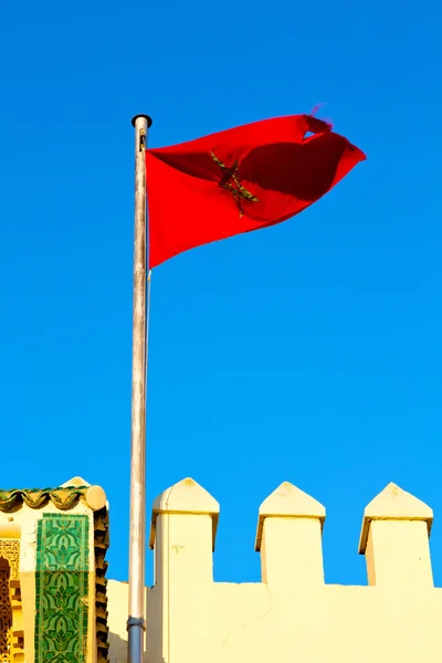 Tunisia  waving flag in the    colour and battlements — Stock Photo, Image