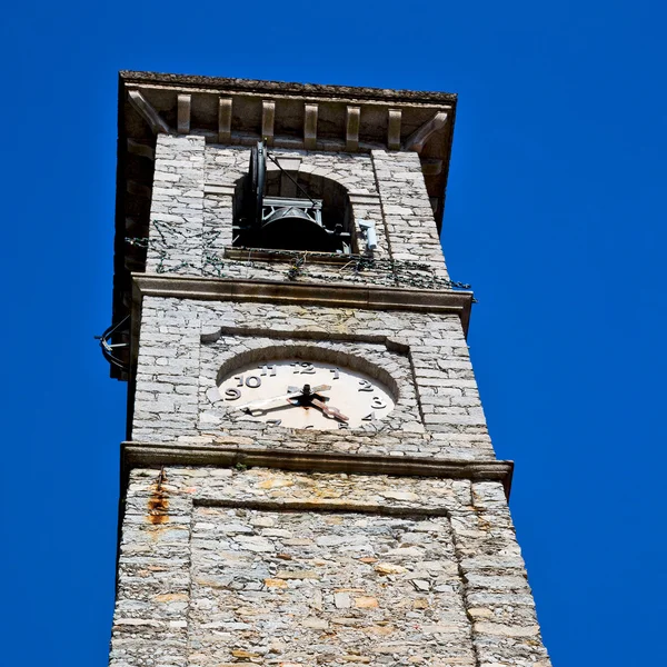 Torre del reloj monumento en italia Europa vieja piedra y campana — Foto de Stock