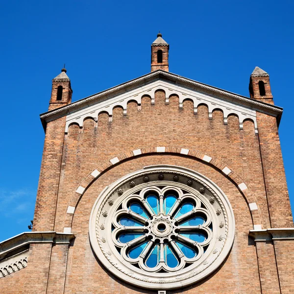 Building old architecture in italy europe milan religion       a — Stock Photo, Image