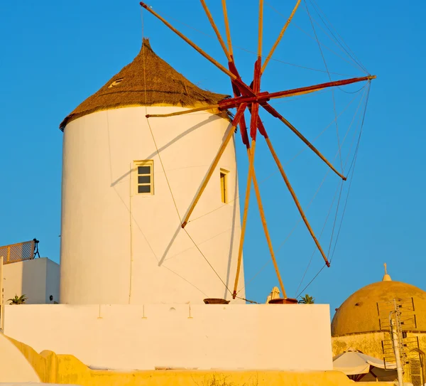 Old mill in santorini greece europe  and the sky sunrise — Stock Photo, Image