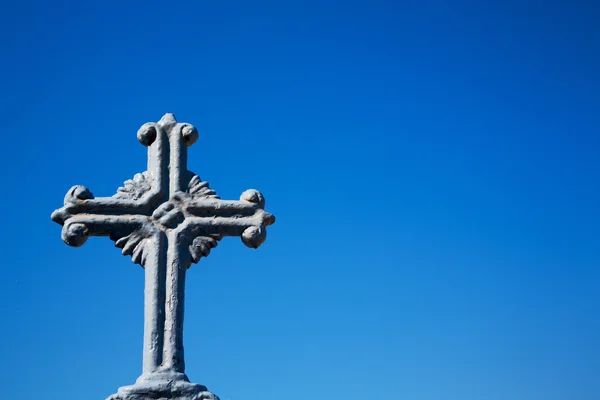 V Řecku kříž zamračená obloha — Stock fotografie
