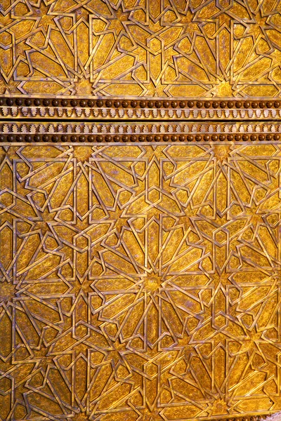 Ouro morocco em áfrica a velha fachada de madeira casa — Fotografia de Stock