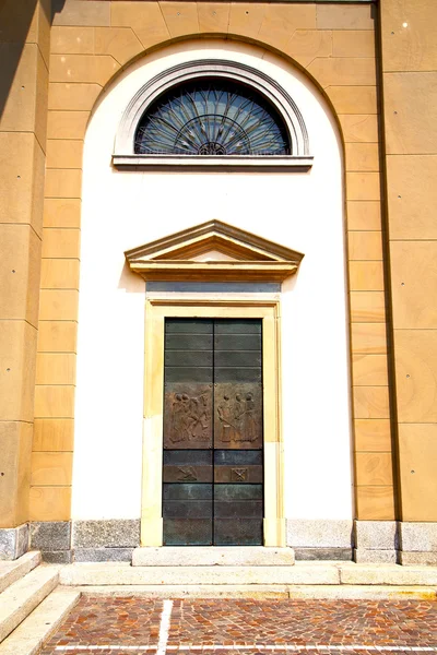 Oude deur en de historische poort van hout — Stockfoto