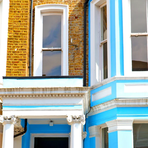 Notting Hill in London England alte Vorstadt und antike Mauer — Stockfoto