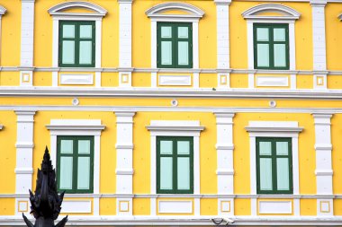 Altın tapınak sarı penceresinde