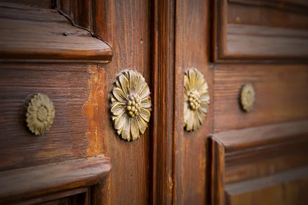 Abstrato fechou porta de madeira crenna gallarate varese itália — Fotografia de Stock