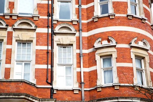 Ventana en Europa e histórico — Foto de Stock