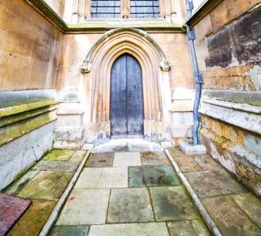 Londra eski kilise kapısına ve mermer antik weinstmister Manastırı