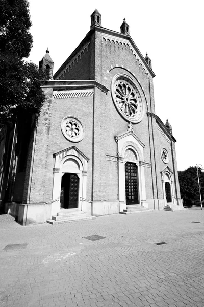 이탈리아 유럽에서 오래 된 구조 구축 밀라노 종교는 — 스톡 사진