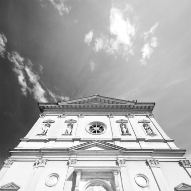 Avrupa ve güneş ışığı iyi anıt binalar