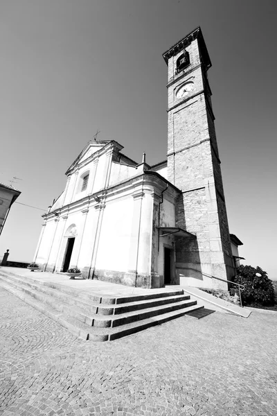 Monumento arquitectura antigua en italia europa milan religion a —  Fotos de Stock