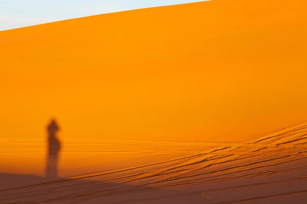 Sonnenschein im Sand und in der Düne Marokkos — Stockfoto