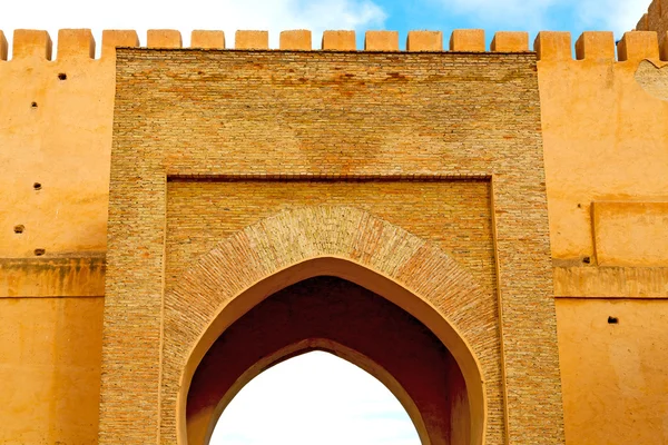 Old door in morocco africa ancien and wall ornate blue — Stock Photo, Image