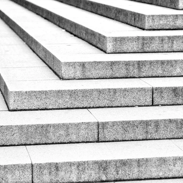 Em Londres velhos passos e mármore ancien linha — Fotografia de Stock