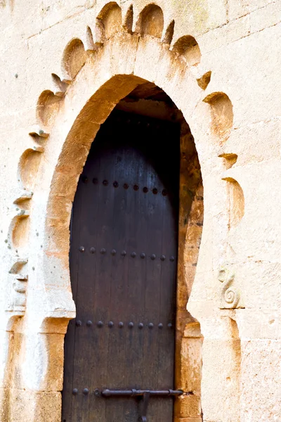 Antigua puerta en verde adornado de África Marruecos —  Fotos de Stock