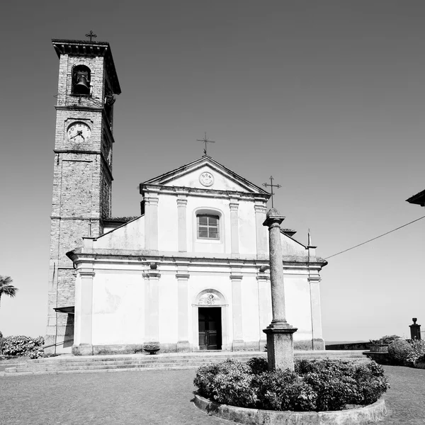 Yttre gamla arkitektur i Italien Europa Milano religion — Stockfoto