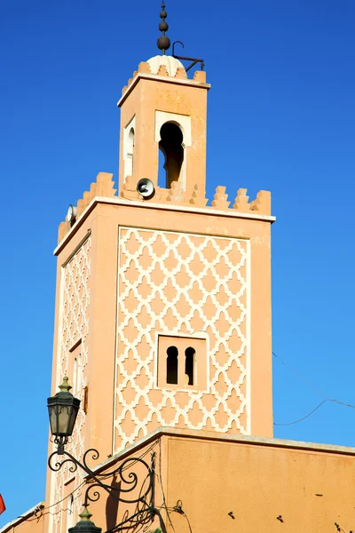 Historia w maroc Afryki minaretu lampy uliczne — Zdjęcie stockowe