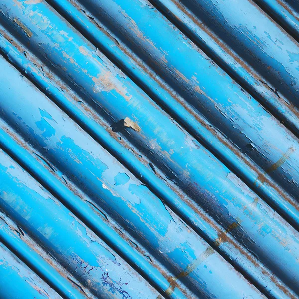 Mavi soyut metal englan Londra korkuluk çelik ve adam — Stok fotoğraf