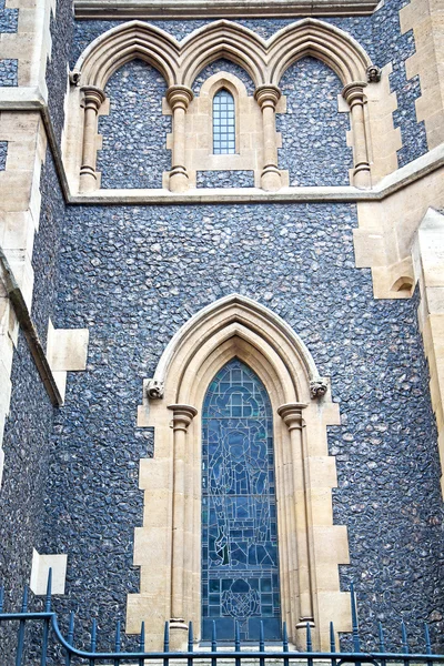 Двері на південь у Лондоні будівництво та релігія — стокове фото