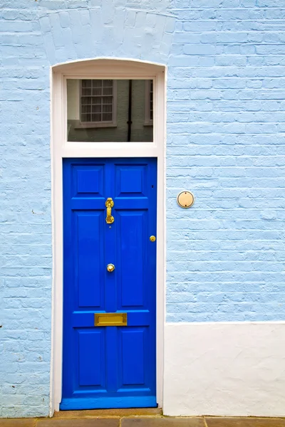 Notting hill in london england old suburban and antique wall doo — Stock Photo, Image
