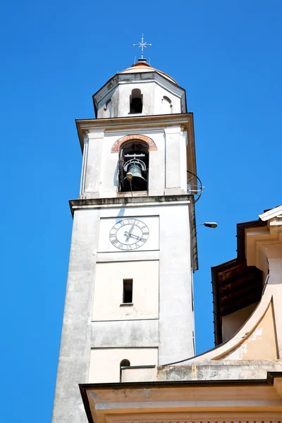 Torre del reloj de construcción en Europa vieja piedra y campana — Foto de Stock