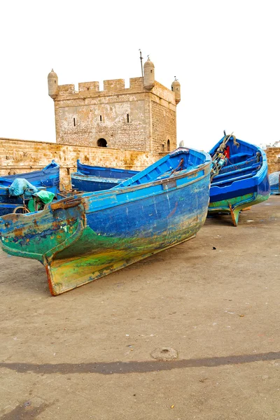 Barco e mar em áfrica morocco velho — Fotografia de Stock