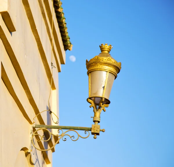 Street lamp in morcho africa old lane, the outdoor and de — стоковое фото